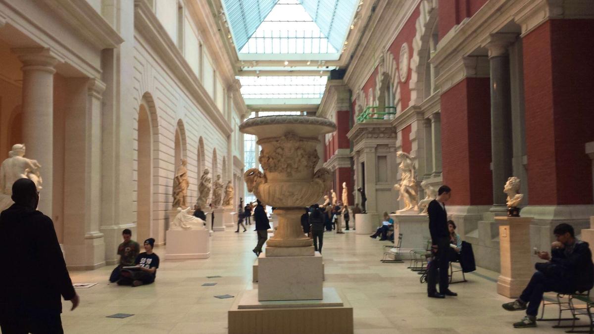 メトロポリタン美術館。現在では絵画・彫刻・写真・工芸品ほか家具・楽器・装飾品など300万点の美術品を所蔵する世界最大級の美術館。