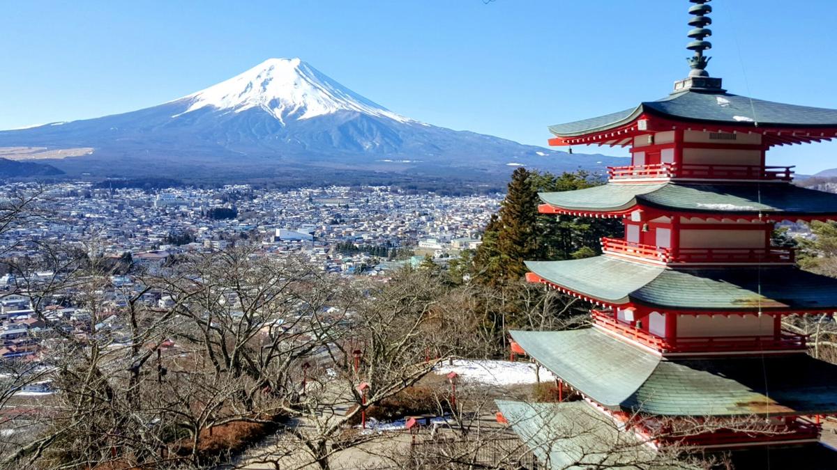 富士吉田市 新倉山浅間公園